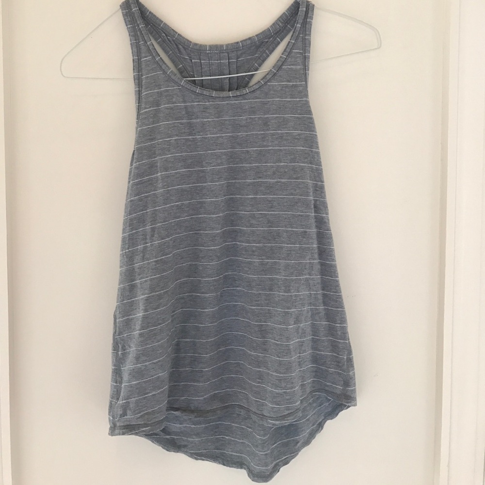 Lululemon tank