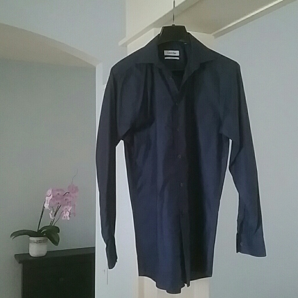 Calvin Klein Button Down