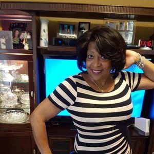 Meet your Posher, Liz