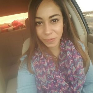 Meet your Posher, Dora