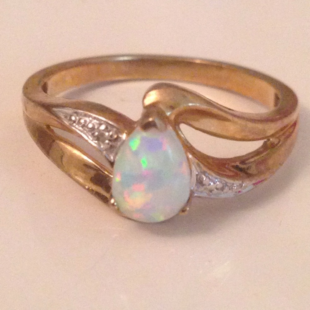 Teardrop Opal Ring