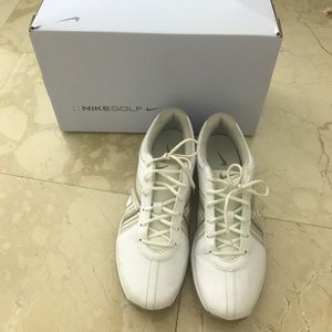 Nike golf shoes size 8