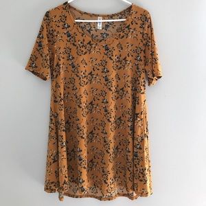 Lularoe Perfect Tee