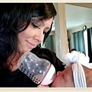 Meet your Posher, Criselda