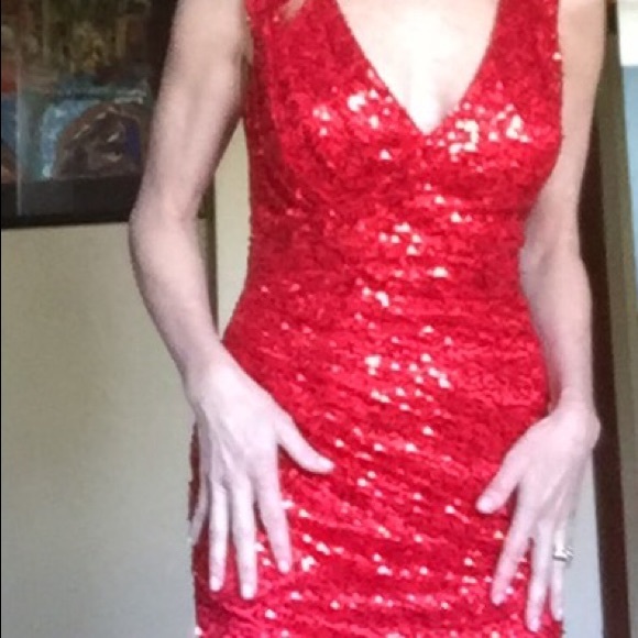 Red Hot sequin mini! Worn once! - Picture 2 of 4