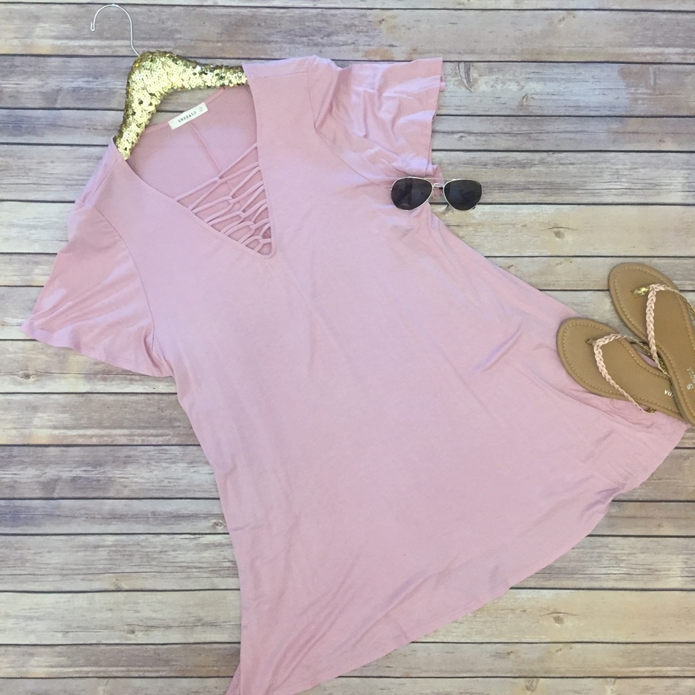 Last 1!!! 2X-3X Criss Cross Neckline Top - Blush - Picture 3 of 6