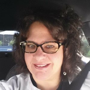 Meet your Posher, Alicia