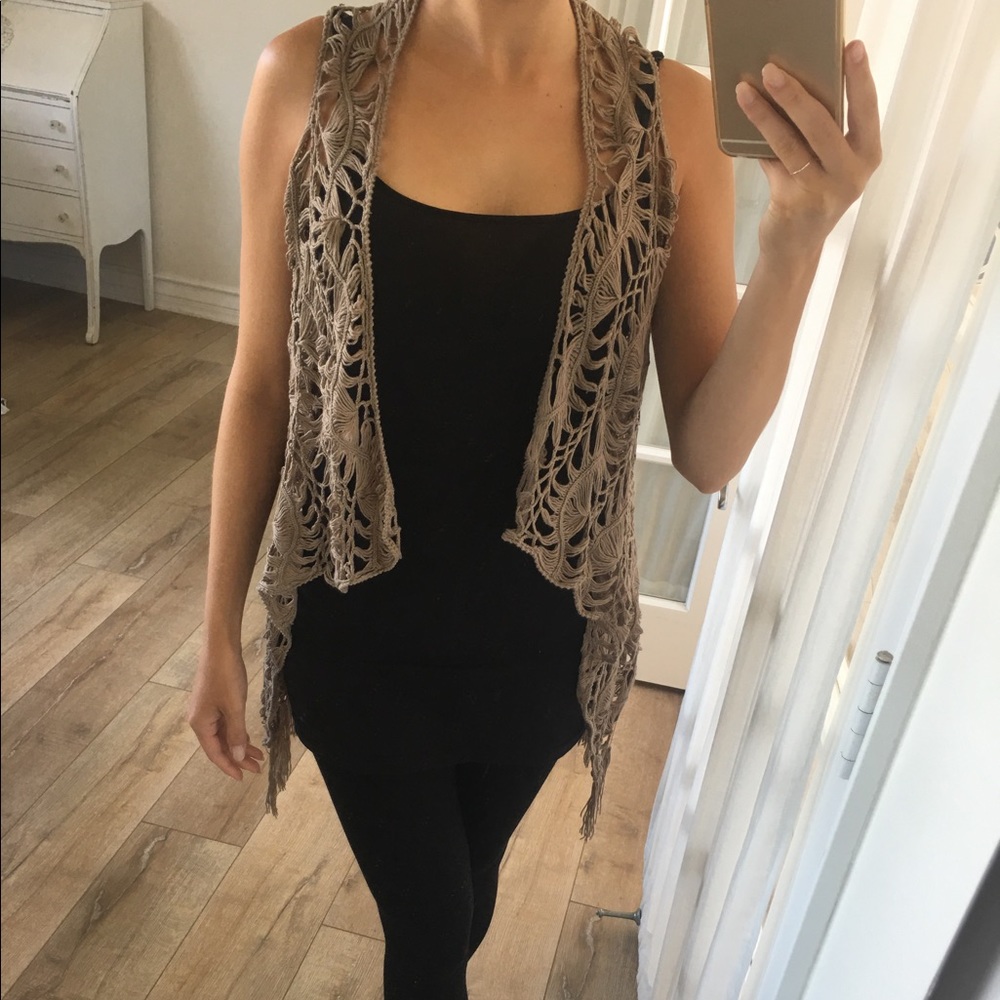 Tan cover up