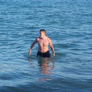 Meet your Posher, Razvi