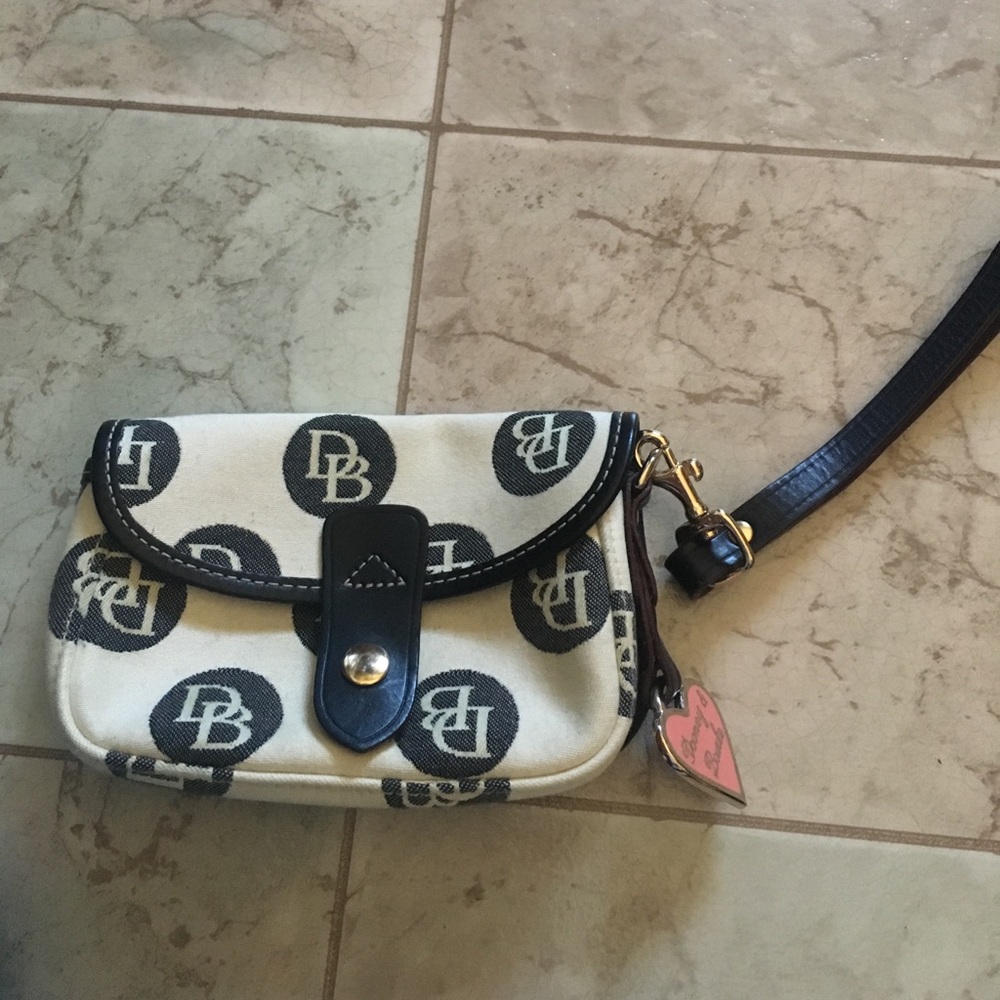 Dooney and Bourke wristlet