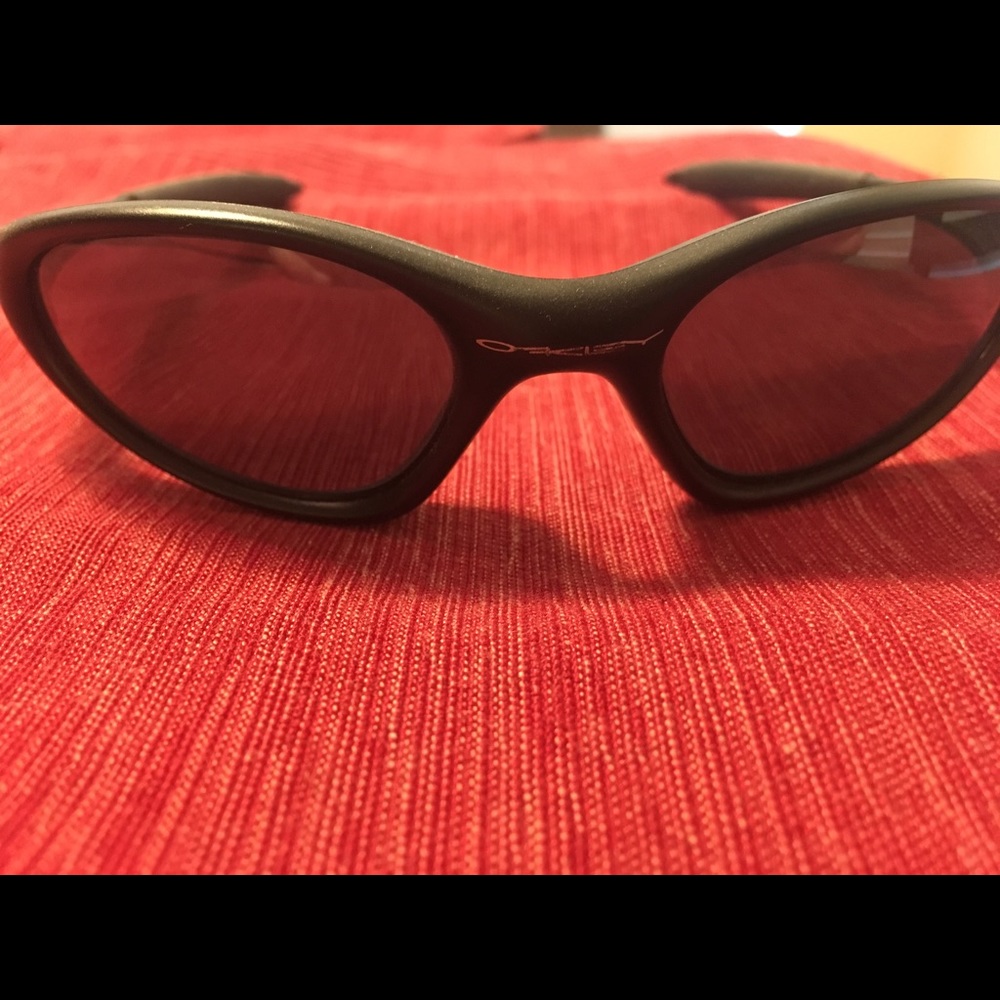 Oakley Minute Sunglasses