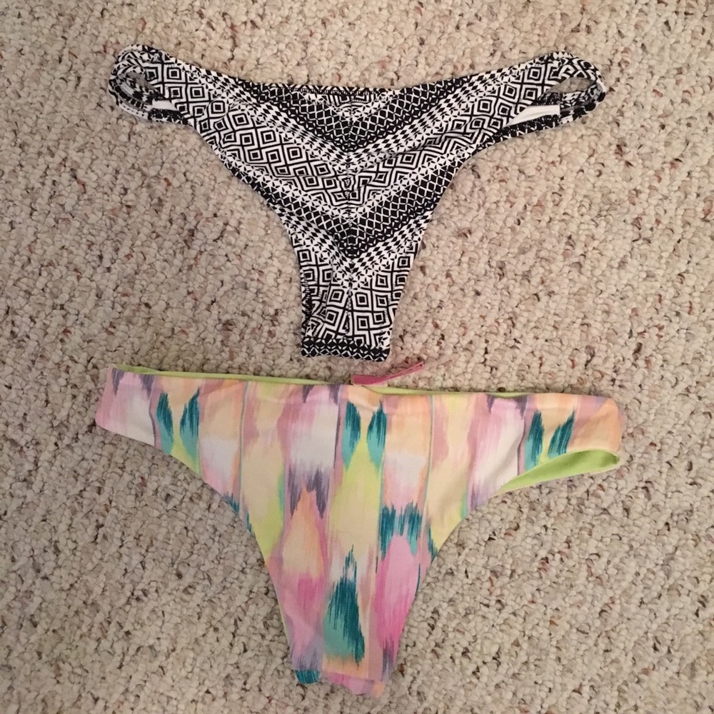 Victoria's Secret Itsy Collection Swimsuit bottoms