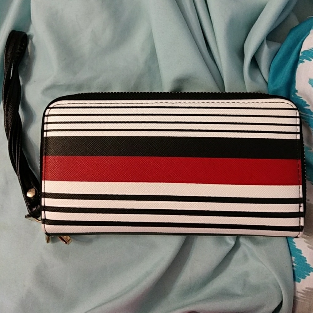 Wristlet Wallet