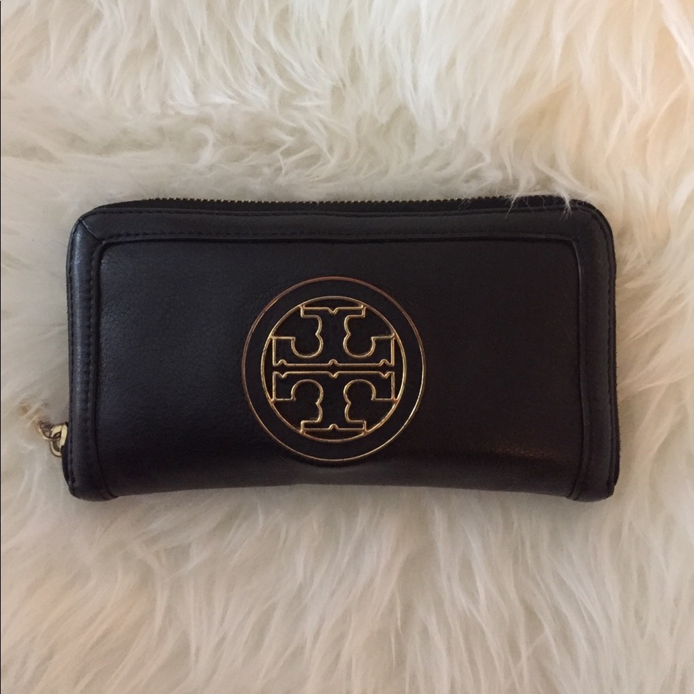 Tory Burch Amanda continental wallet