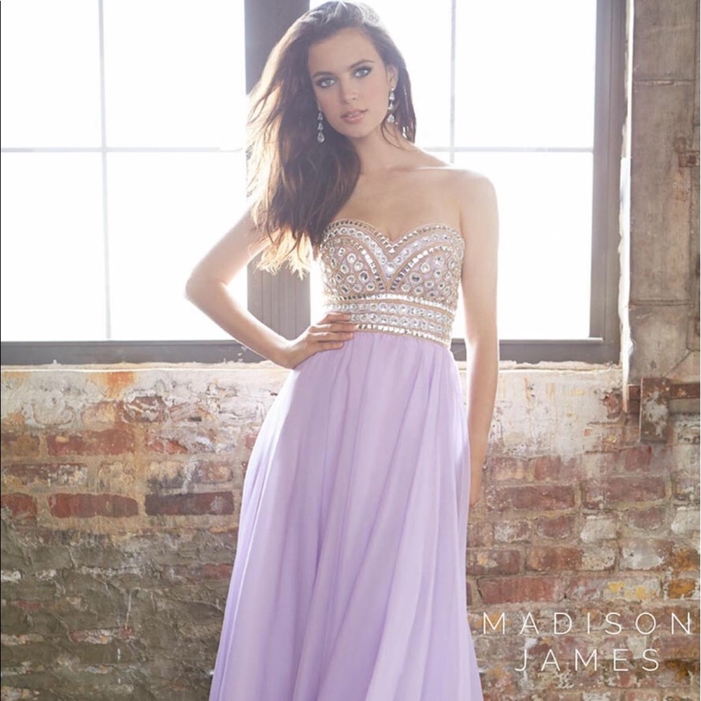 NEGOTIABLE: Size 16 Lilac Prom/Bridesmaid Dress