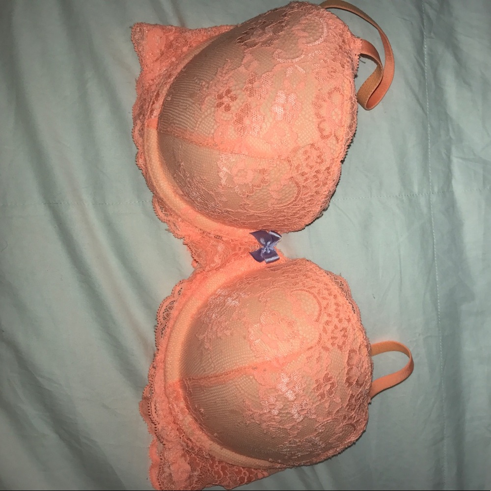 Lace push-up bra
