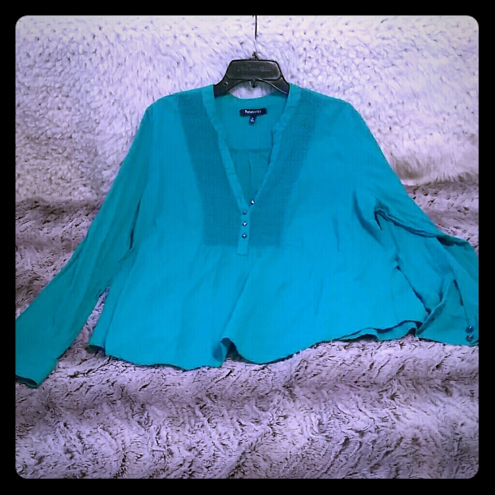 Green boho blouse with spiked buttons