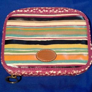 Cosmetic organizer bag