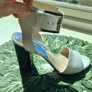 ☀️ SALE Michael Kors Leather Ankle Strap Sandals
