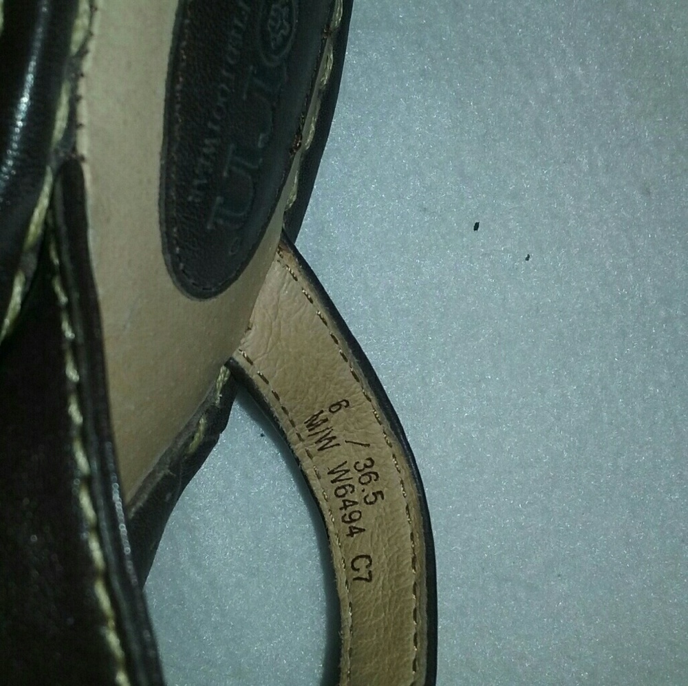 ☆BORN sandals☆ - Picture 3 of 8