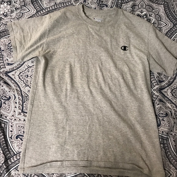 Champion T Shirt - Picture 1 of 2