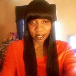 Meet your Posher, Simone