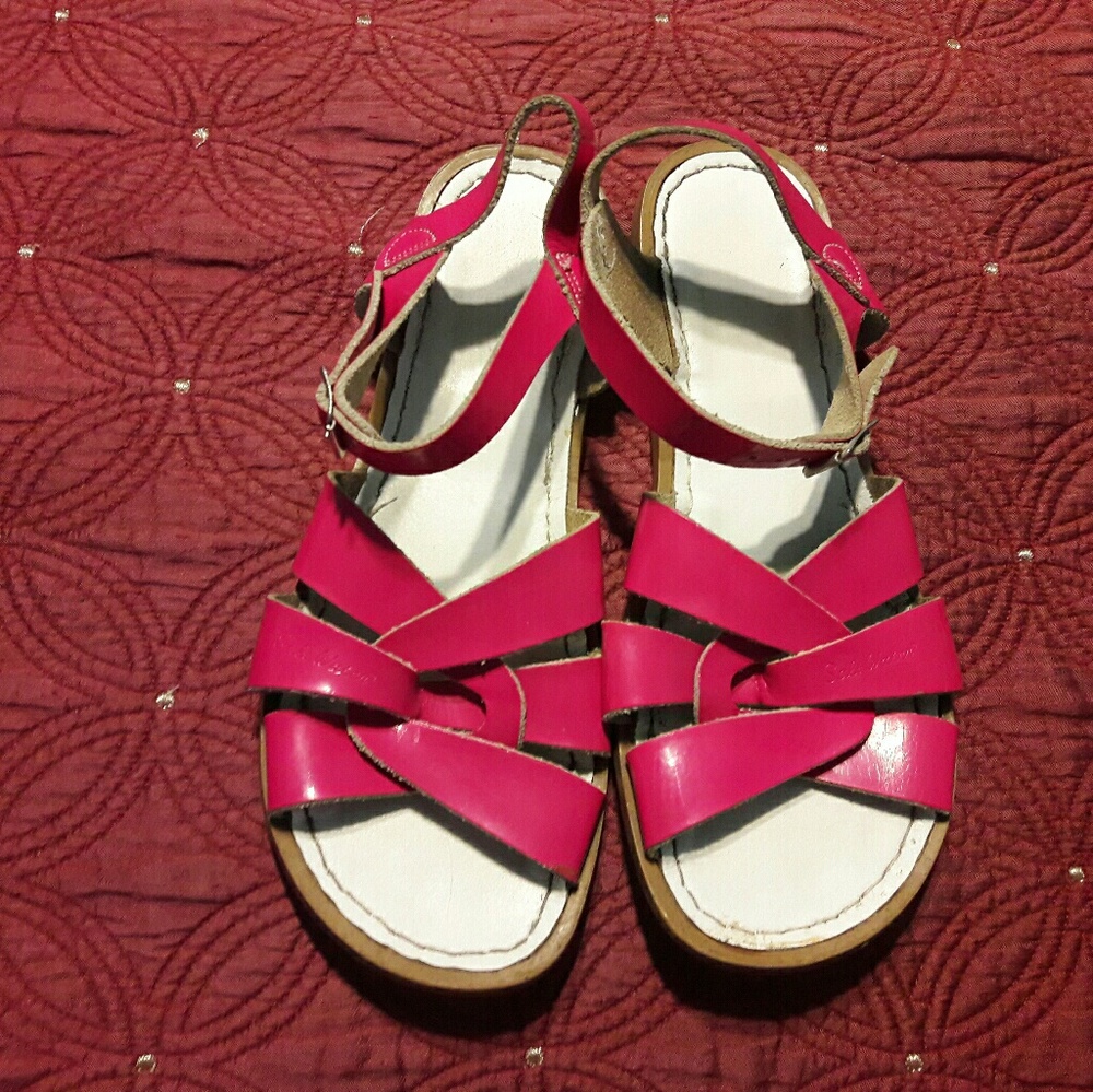 Hot pink Saltwater sandales size 7