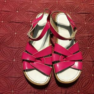 Hot pink Saltwater sandales size 7