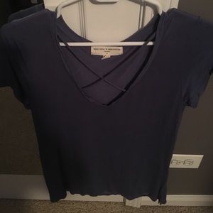 Short sleeve cross v neck