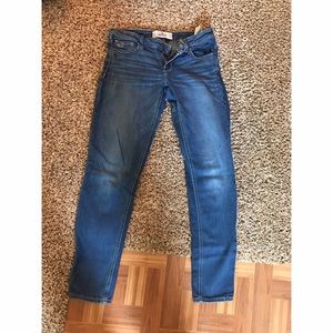 Hollister skinny jeans