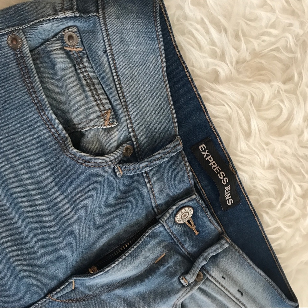 Express Skinny Jean - Mid Rise Legging!
