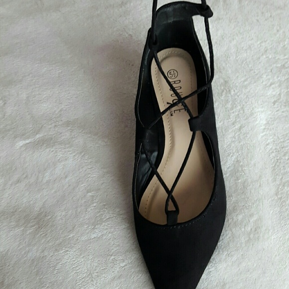 Lace up flats - Picture 2 of 3