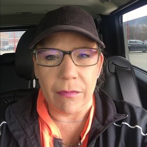 Meet your Posher, Darlene