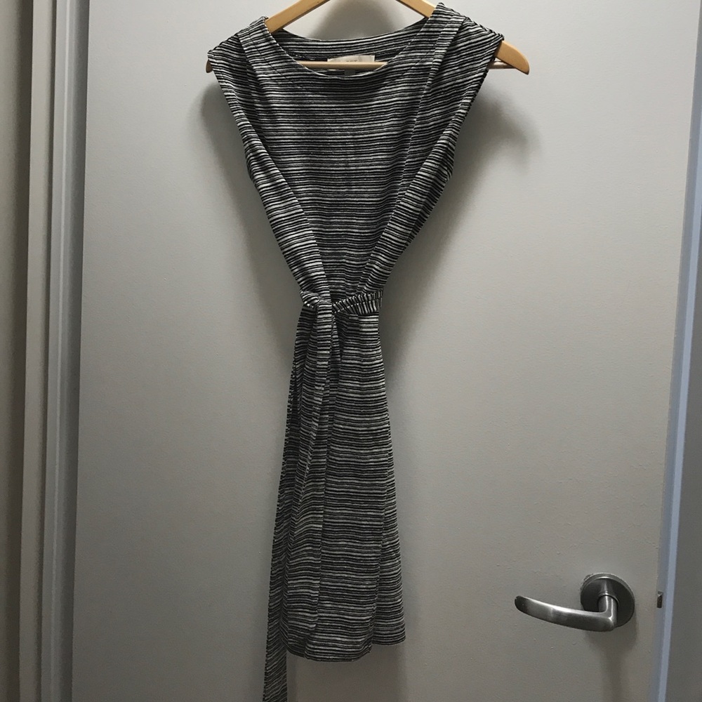 Ann Taylor Loft Striped dress (poly/linen) with belt