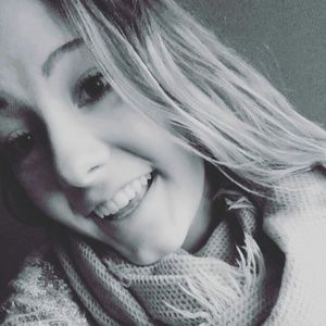 Meet your Posher, Kylee