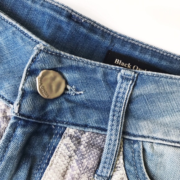 Black Orchid Cut Off Denim Shorts - Picture 5 of 7