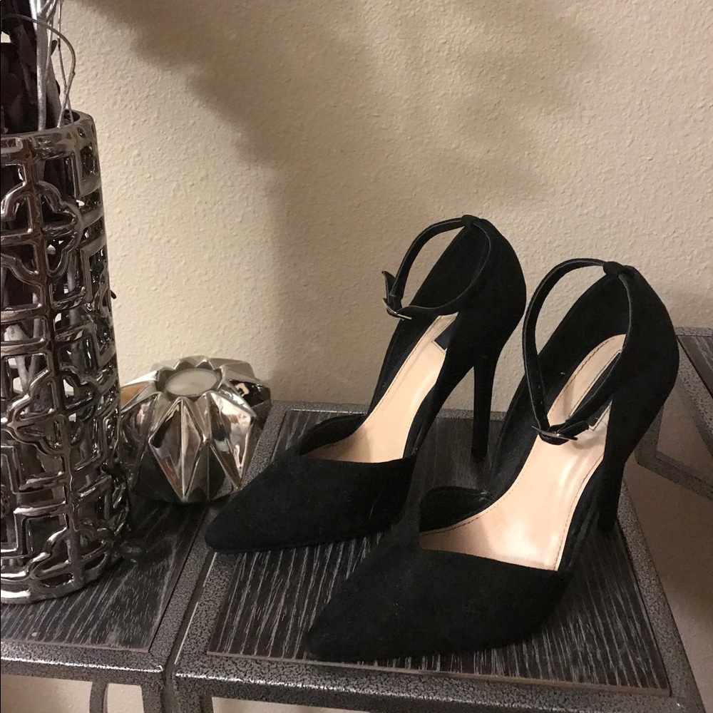 Black, Classy Heels/Pumps