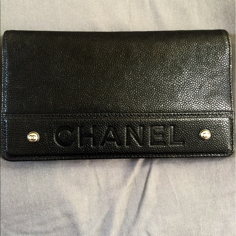 Chanel Caviar Wallet- SOLD