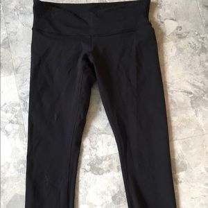 Lululemon Capri pants