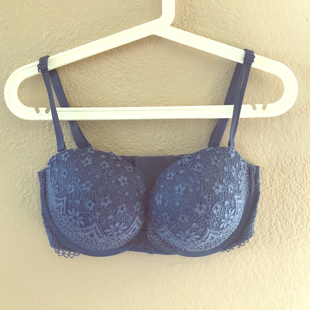 Victoria's Secret 34DD Bra