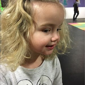 Meet your Posher, Victoria