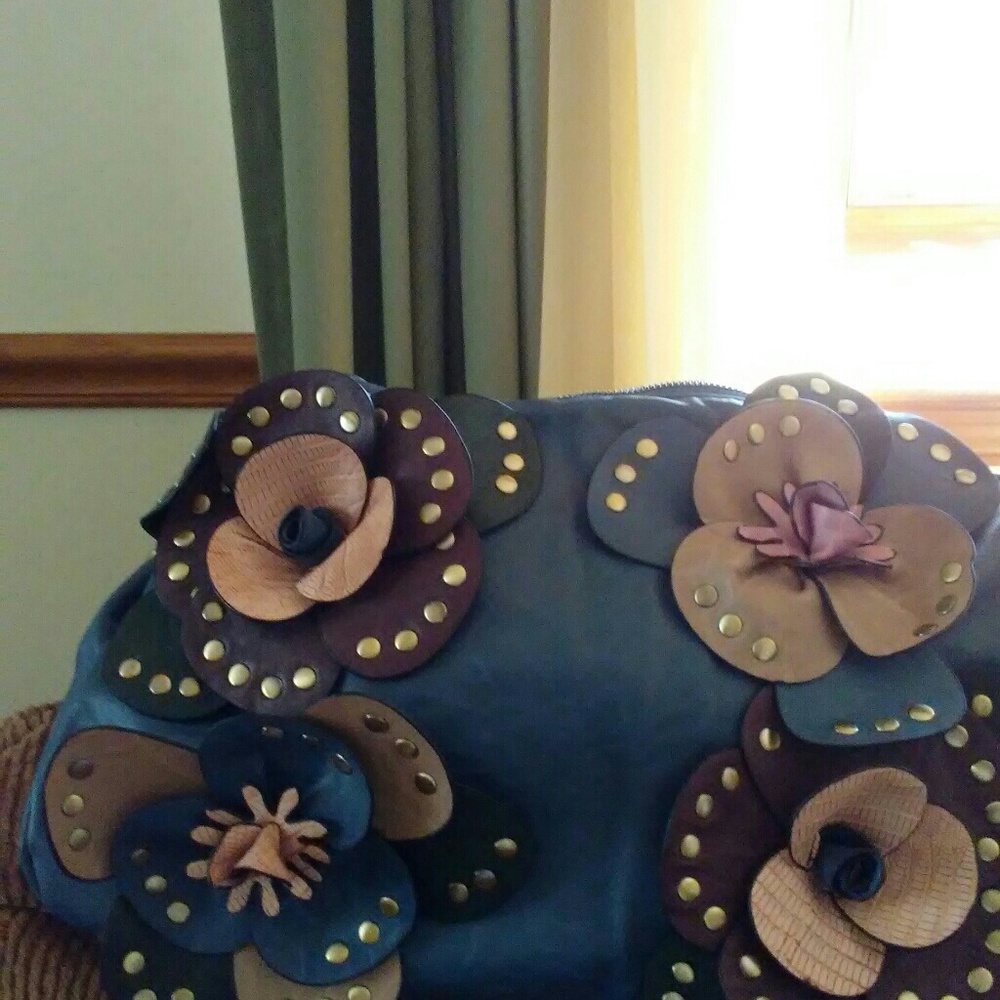 Leather bag