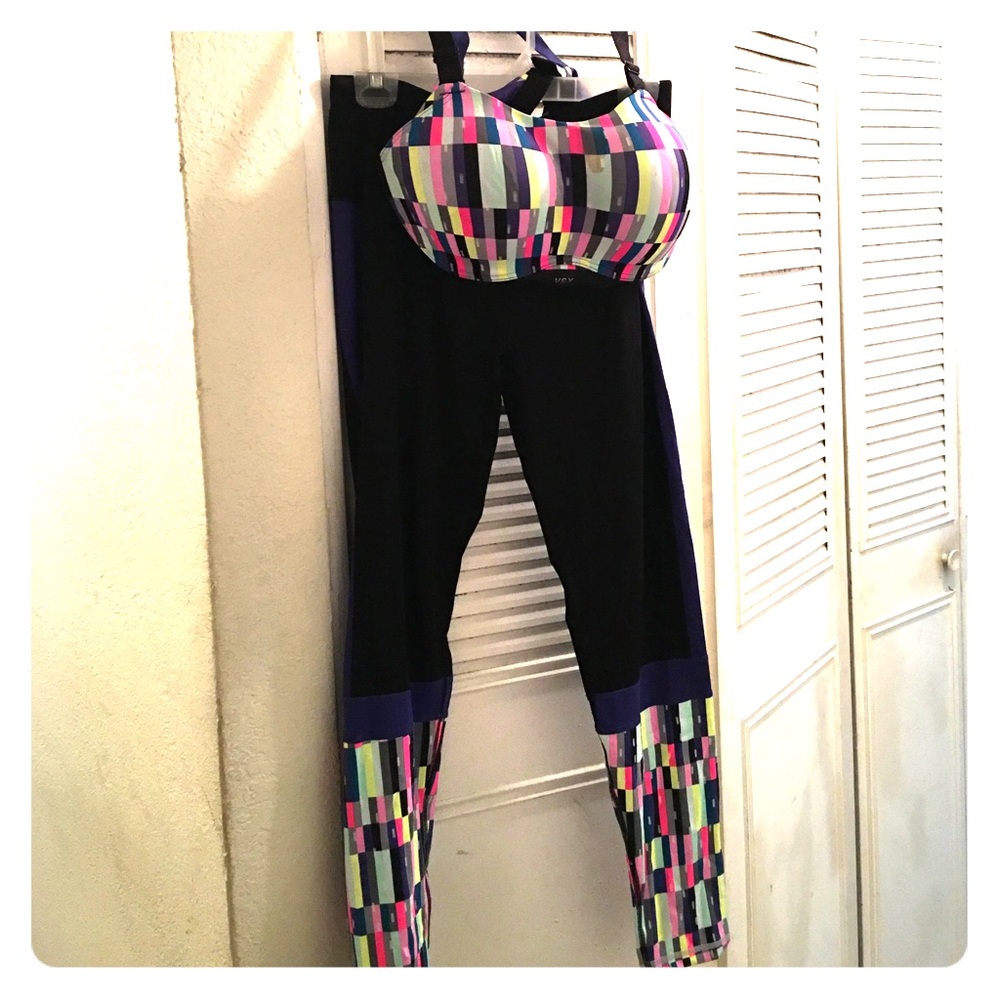 Victoria Secret Sports Bra and Tights