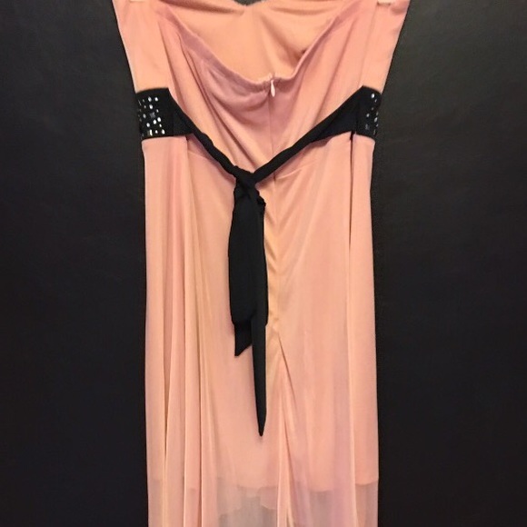 Pompous Girly Prom Dress - Picture 4 of 4