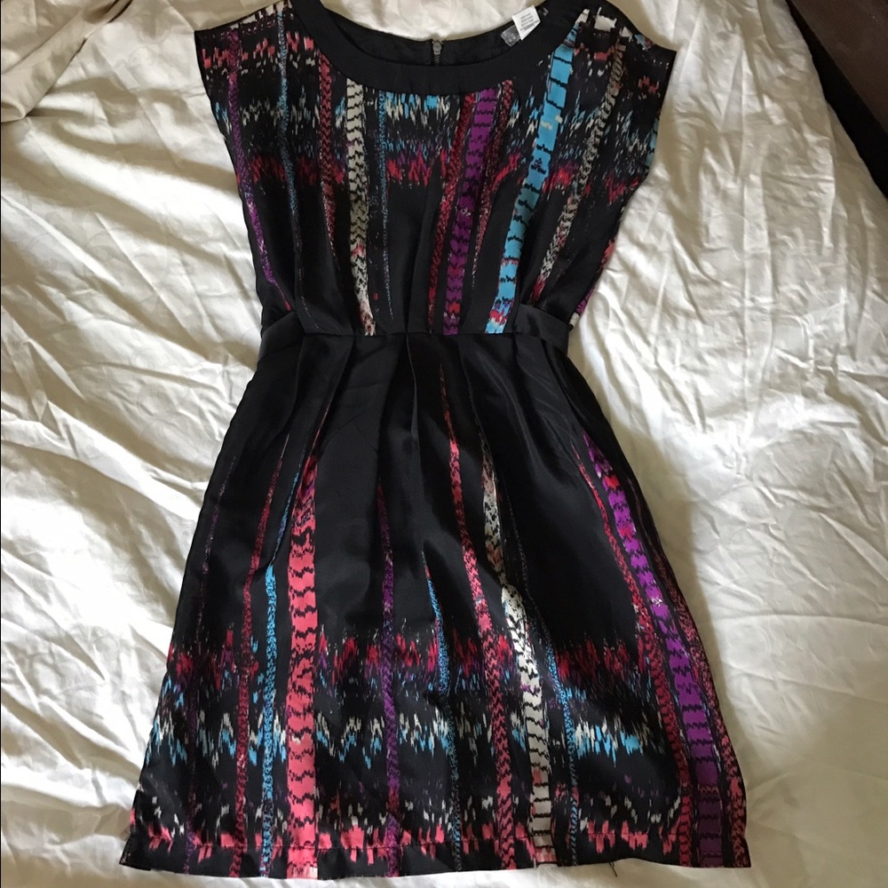 SOLD! 🔴 Lightweight Summer Mini Dress 🔴 BOGO!