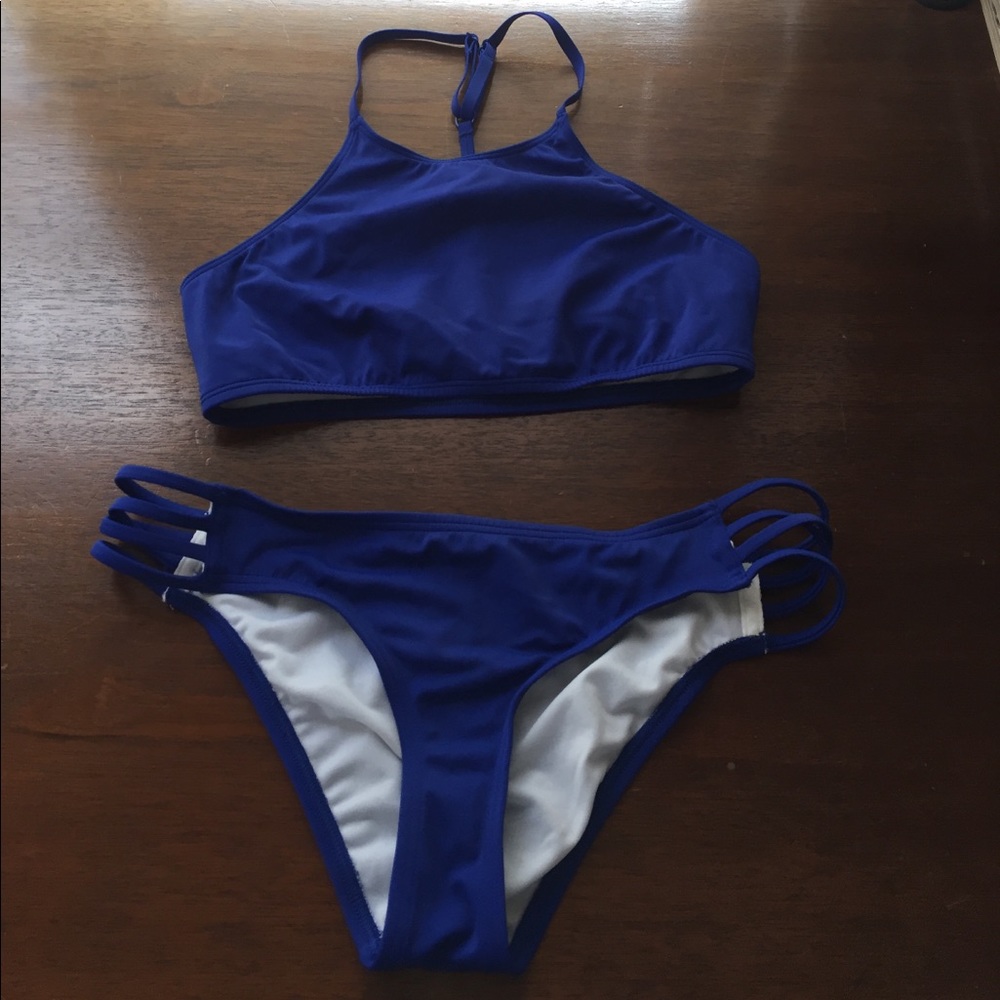 blue bikini