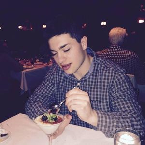 Meet your Posher, Thomas