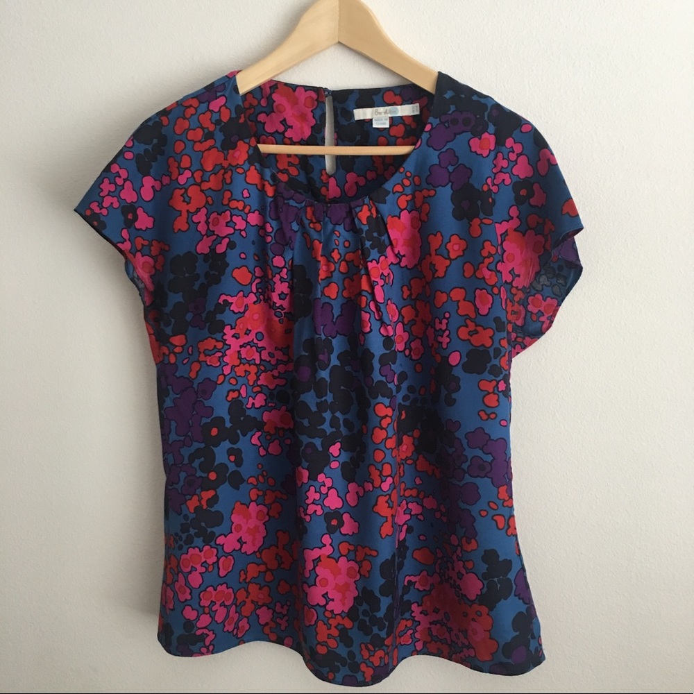 Boden | floral blouse with key hole back
