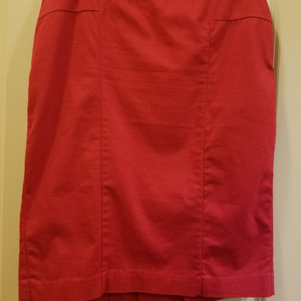 Red skirt