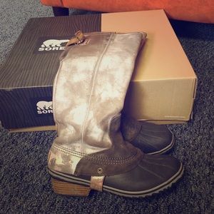 Sorel boots!!